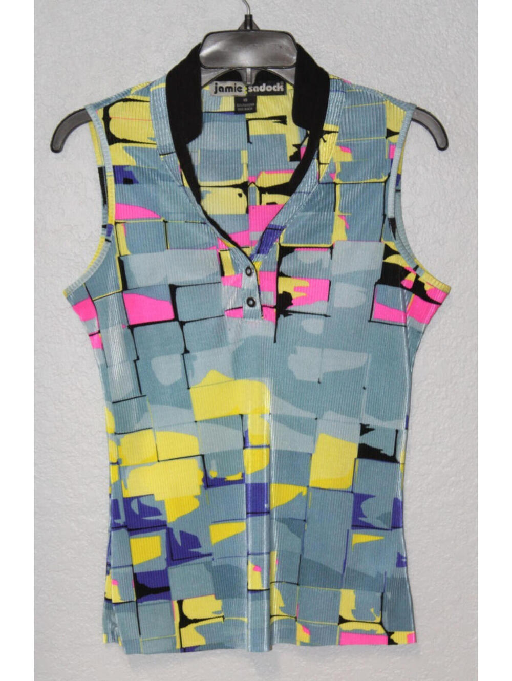 Jamie Sadock Sleeveless Crinkle Ribbed V Neck Snap Button Top Shirt Women's XS